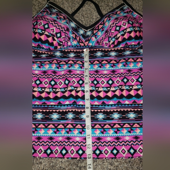 H&M| Geometric Pattern Tankini Swim Top - Picture 4 of 6